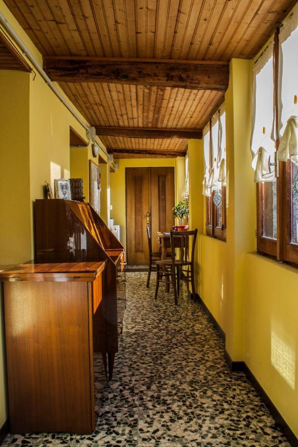 B&B Casa Quaroni Anzino Exterior photo